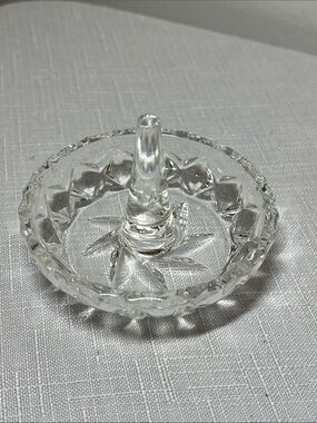 Vintage Crystal Ring Holder Dish 
Clear Glass and tray